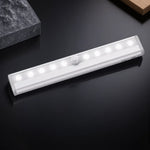 lampes led détecteur mouvement adhésif aimant moderne minimaliste batteries aaa