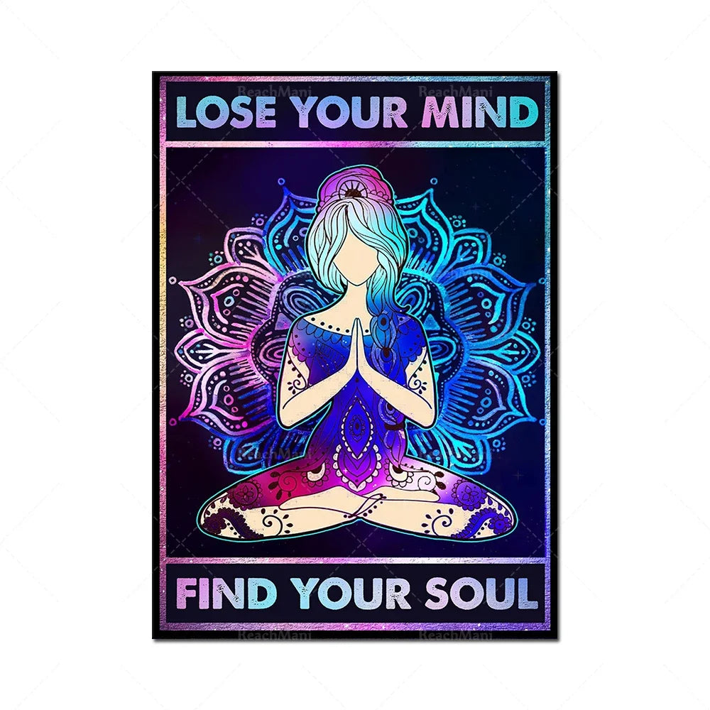 L'image montre une femme méditant dans une position de lotus sur un fond coloré aux motifs mandala. Le texte souligne l'importance de perdre son esprit pour trouver son âme.