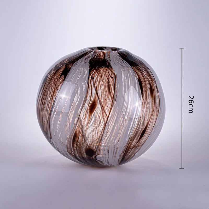 boule décorative moderne gris marron blanc rayures horizontales opacité intérieur décoration maison arrangement floral