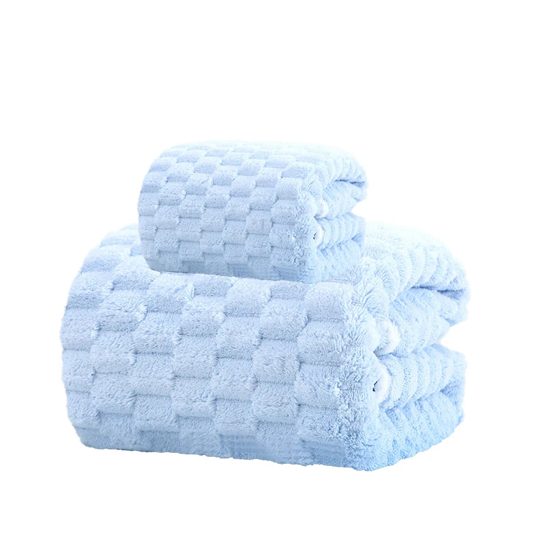 serviette bain moderne rose clair absorbante texture cotonnée motif géométrique douce séchage rapide