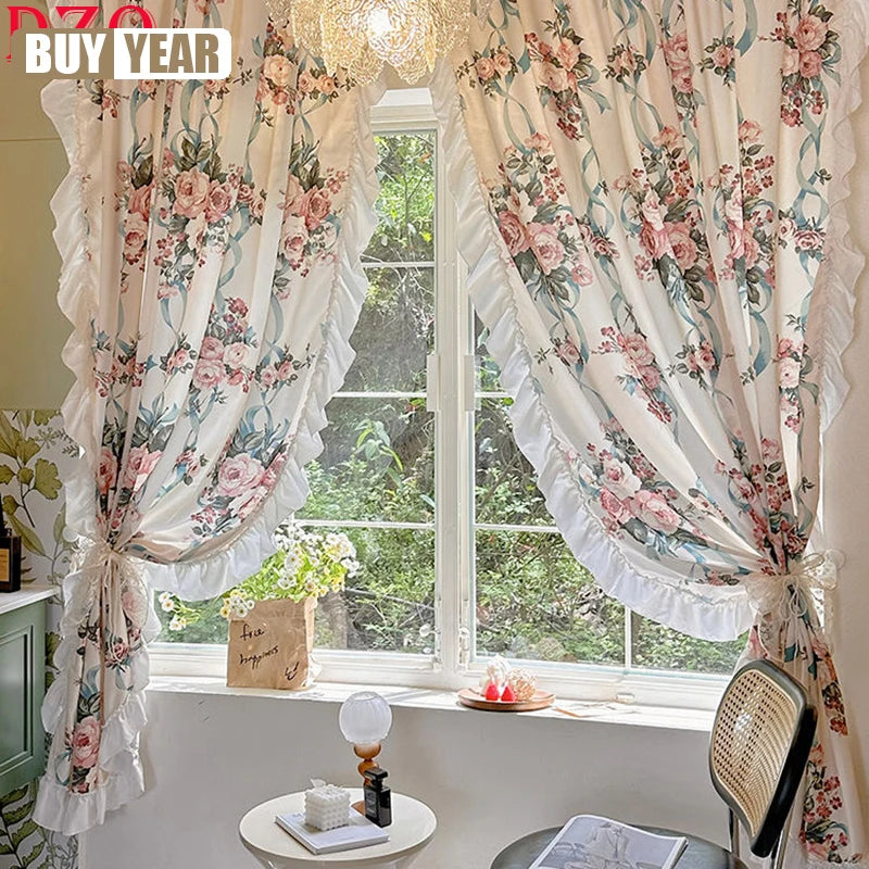 rideau fleurs roses bleues rubans blancs maison moderne