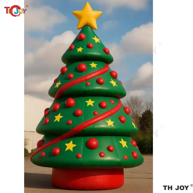 Comparaison des tailles disponibles pour le sapin gonflable (4m, 6m, 8m)