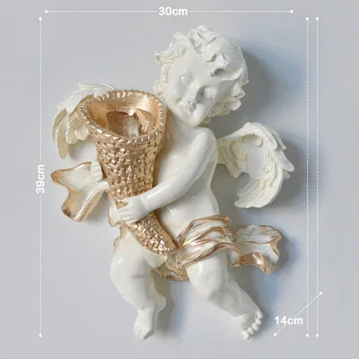 statues d'anges blancs vase mural ornements dorés classiques baroques paniers osier