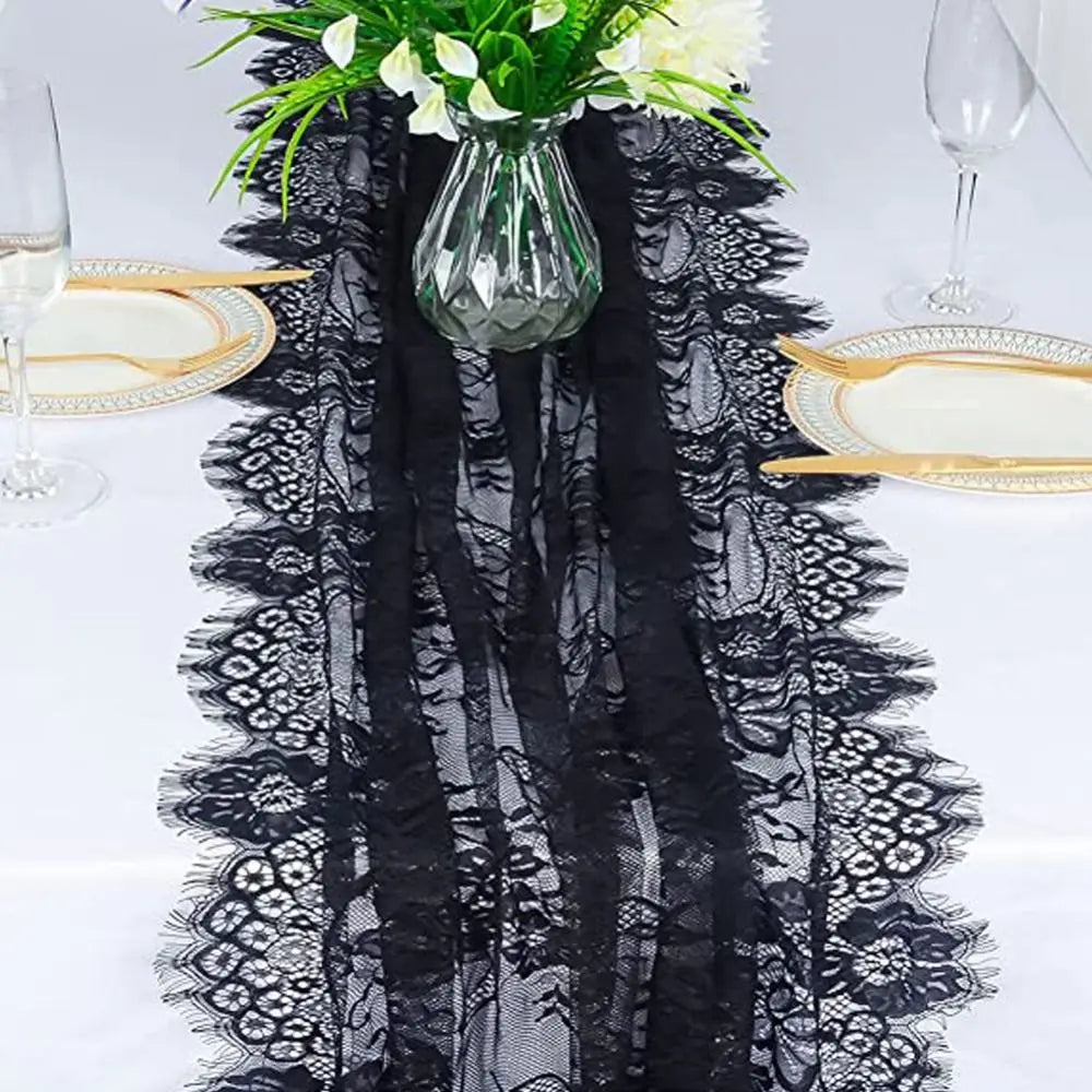 nappe dentelle blanche florale élégante transparente table manger été grâce décoration