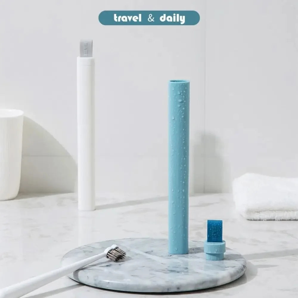 porte brosses dents étanche moderne trousse toilette rangement camping voyage minimaliste organiser compact serviettes