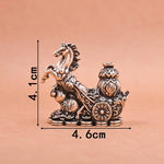 statue cheval bronze doré motifs floraux géométriques artisanal rétro bouclier couronne
