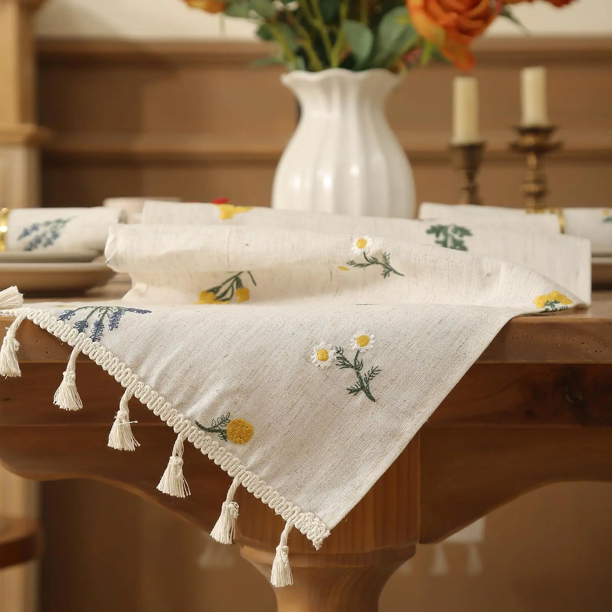 chinois boho blanc fleurs brodées tissu texturé rustique table manger buffet chambre