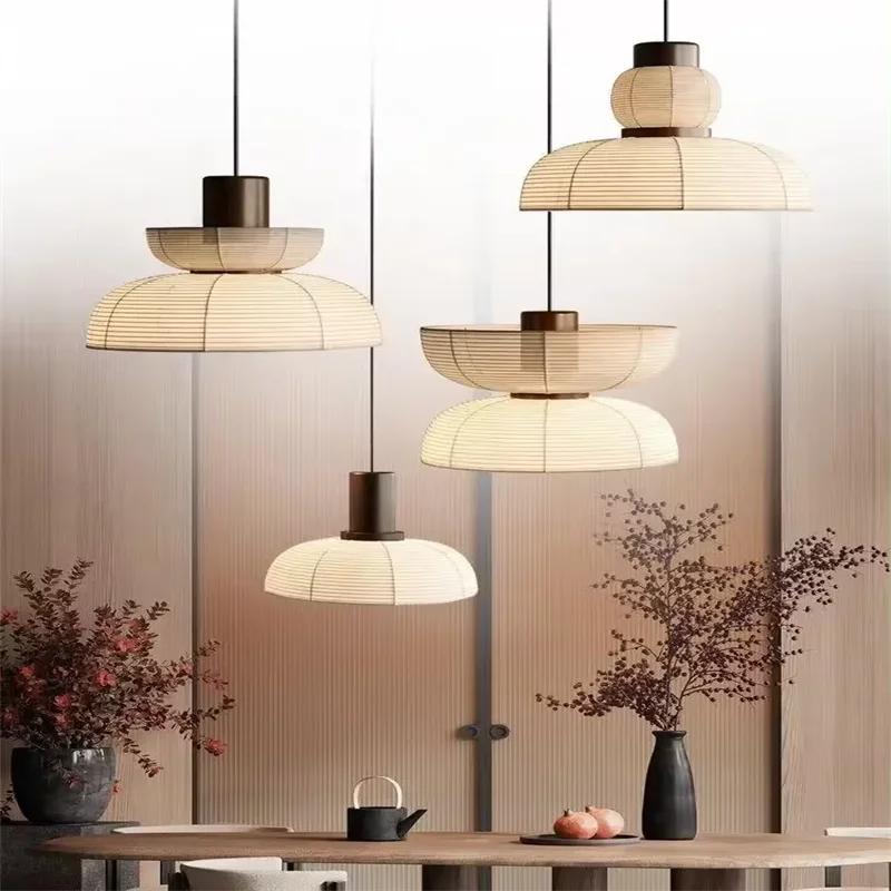 Suspension lumineuse moderne tissu rayures horizontales blanc beige noir