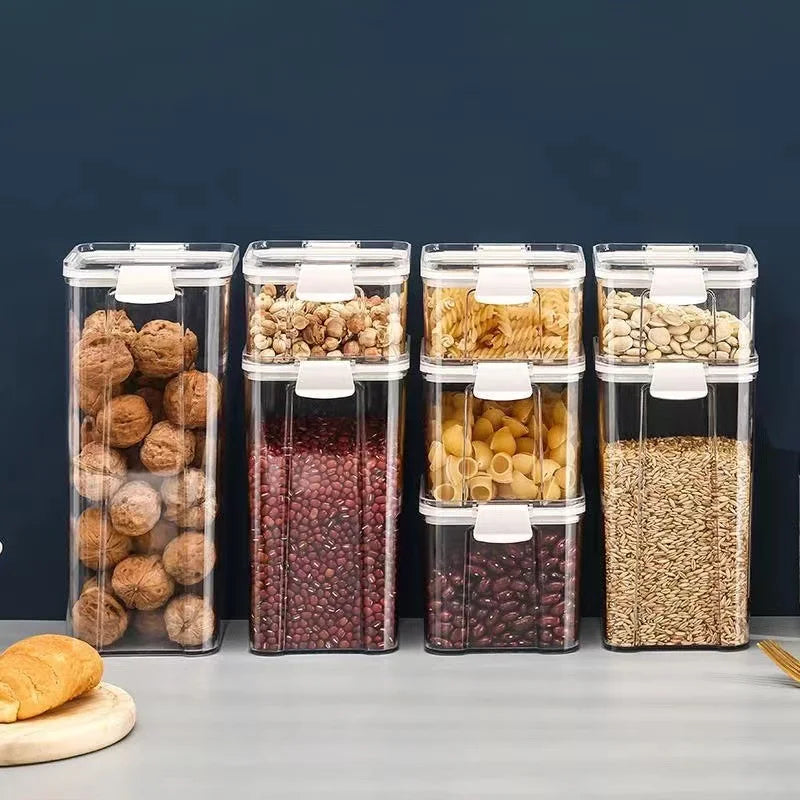 boîtes rangement hermétiques transparentes poignées noires qualité alimentaire plastique moderne pratique
