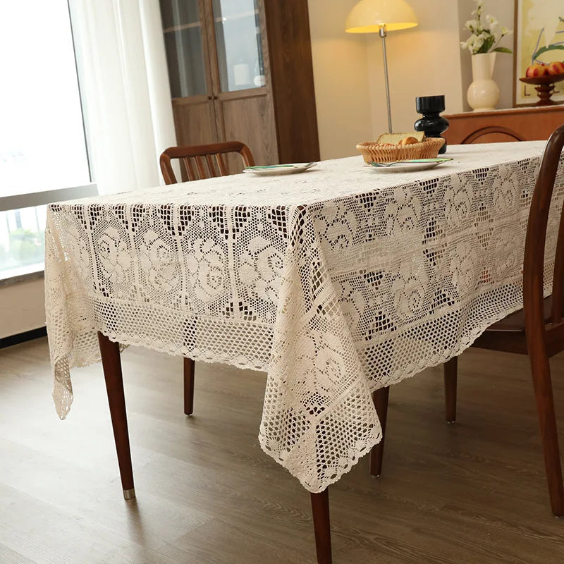 nappe coton fleur brodée table manger mariage fête noël classique floral beigeclair rustic