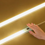 lampe led tactile blanche moderne adhésif sensor sans contact 5v 5w aluminium