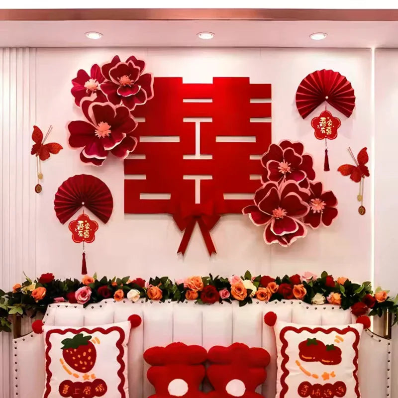 décoration murale fleurs papier ventilateurs papillons coussins ours peluche enveloppe rouge