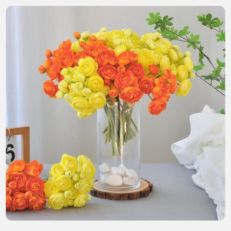 bouquet fleurs artificielles roses blanches vertes oranges intérieur moderne élégant anniversaire mariage