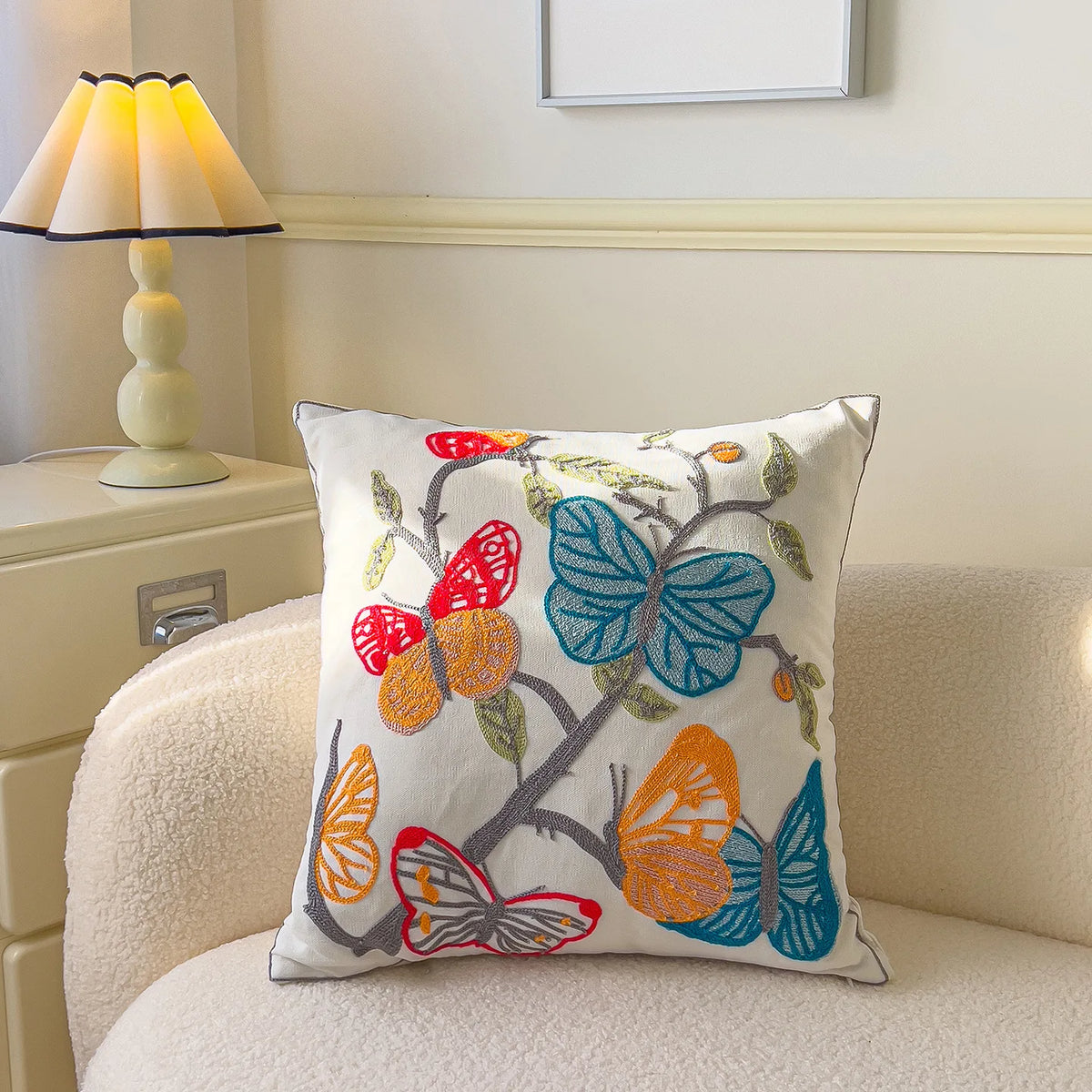 taies d'oreiller brodées motifs floraux coton polyester 45x45cm couleurs variées décoration intérieure coussins décoratifs