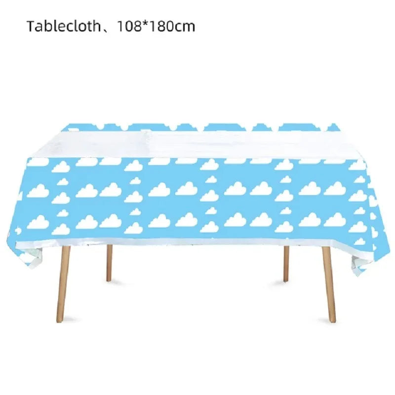 ensemble vaisselle jetable anniversaire thème cowboy vache assiettes gobelets serviettes sacs papier colorés