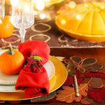 serviettes table automnales feuilles d'érable glands décoratives rouge orange marron jaune