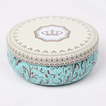 boîtes rondes métal fleurs vintage blanc beige macarons biscuits cadeaux préservation fraîcheur