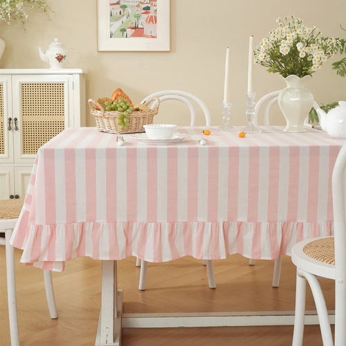 nappe rectangulaire coton rose blanc rayures diagonales vintage romantique bords volantés table manger maison