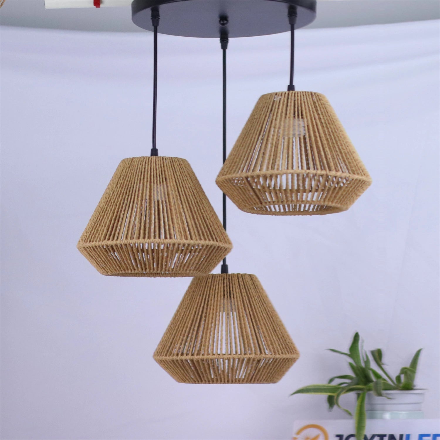 Lampe suspendue bohème en corde de chanvre noire