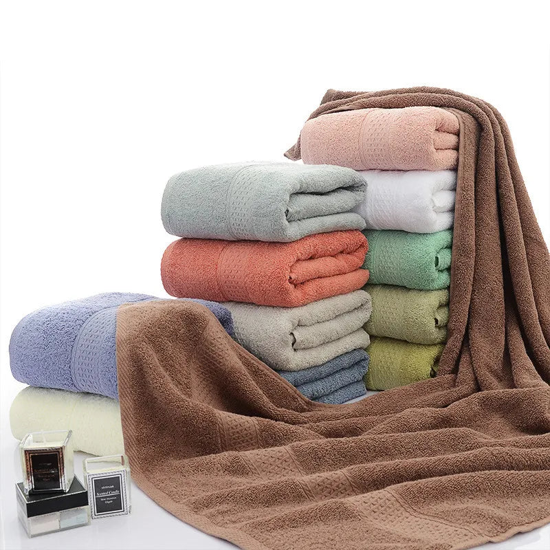 serviette bain coton épais texture tissée motif géométrique clips bois salle bain