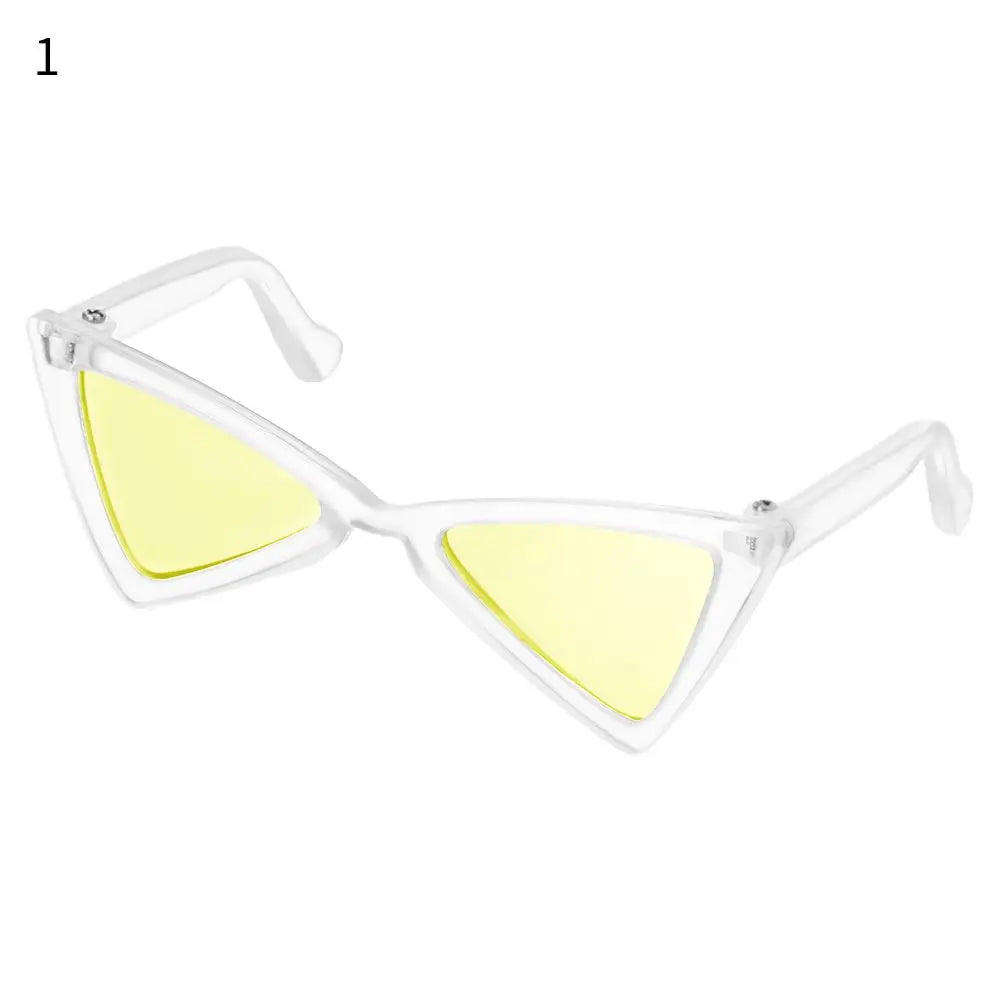 lunettes soleil transparentes clips nasaux verres colorés moderne rouge noir blanc bleu clair rose