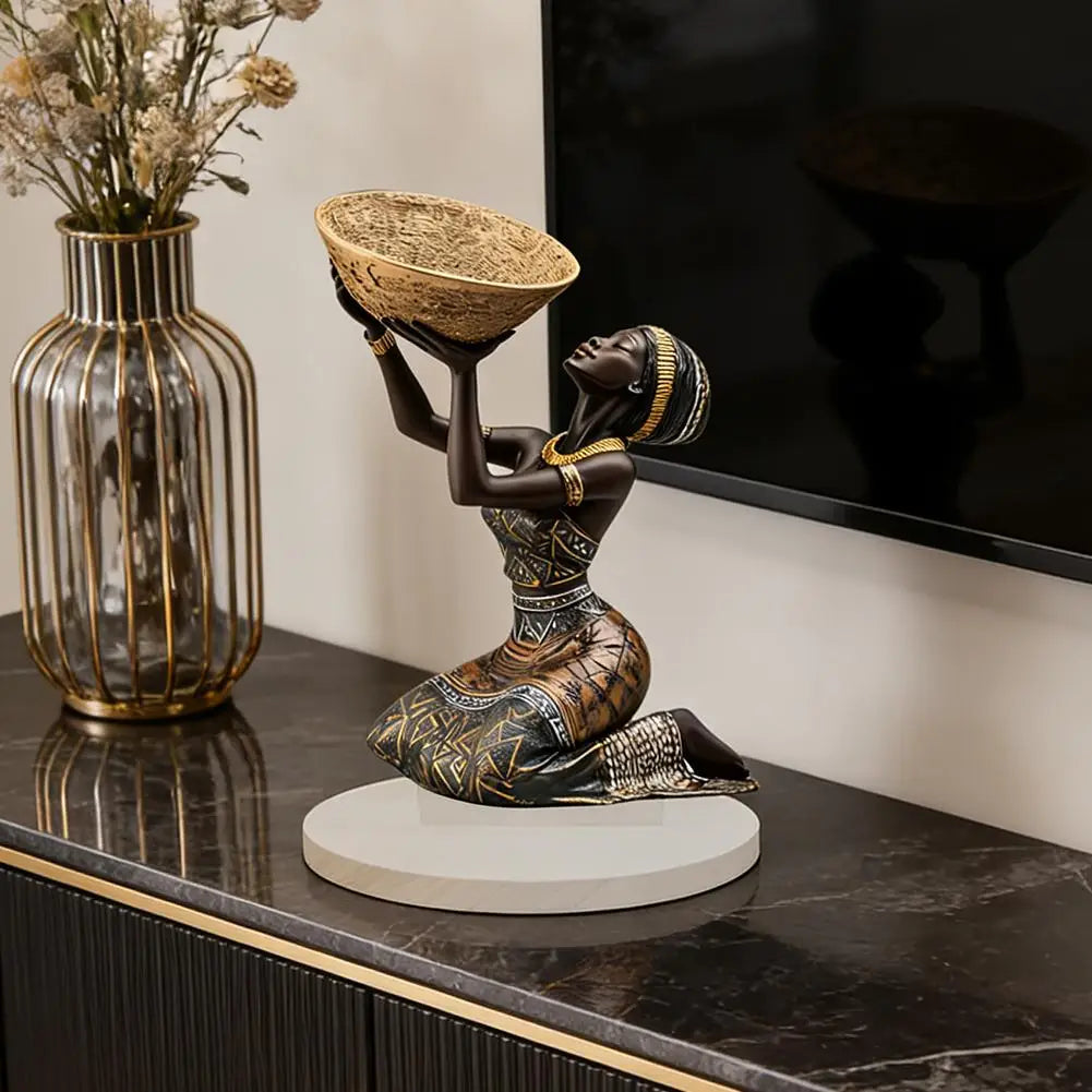 statue africaine femme priante marron doré artisanale base blanche panier osier ethnique art deco