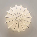 lampe moderne soie blanc rayures coquillage lumières 10 15m²