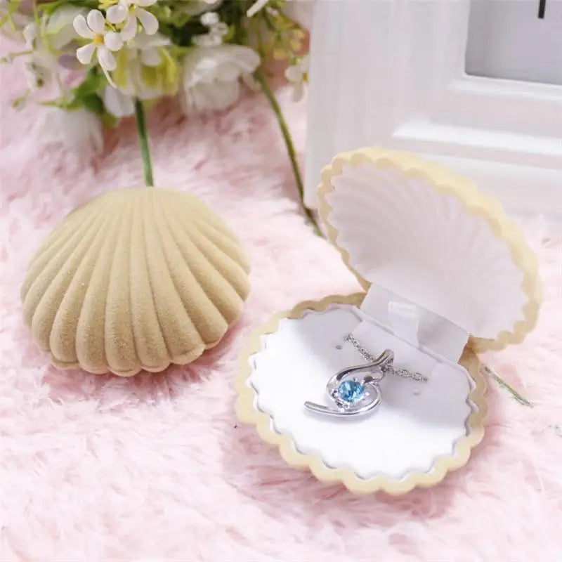 boîte bijoux coquillage blanc rose bleu classique anneaux rangement bague collier