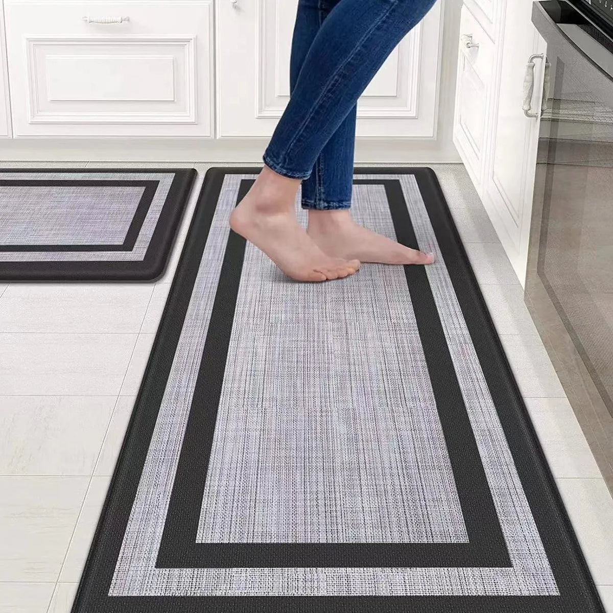 tapis sol gris noir bleu marine moderne imperméable résistant saleté cuisine salle bain entrée