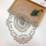 serviettes table brodées florales dentelle vintage blanc beige orange 30x43cm