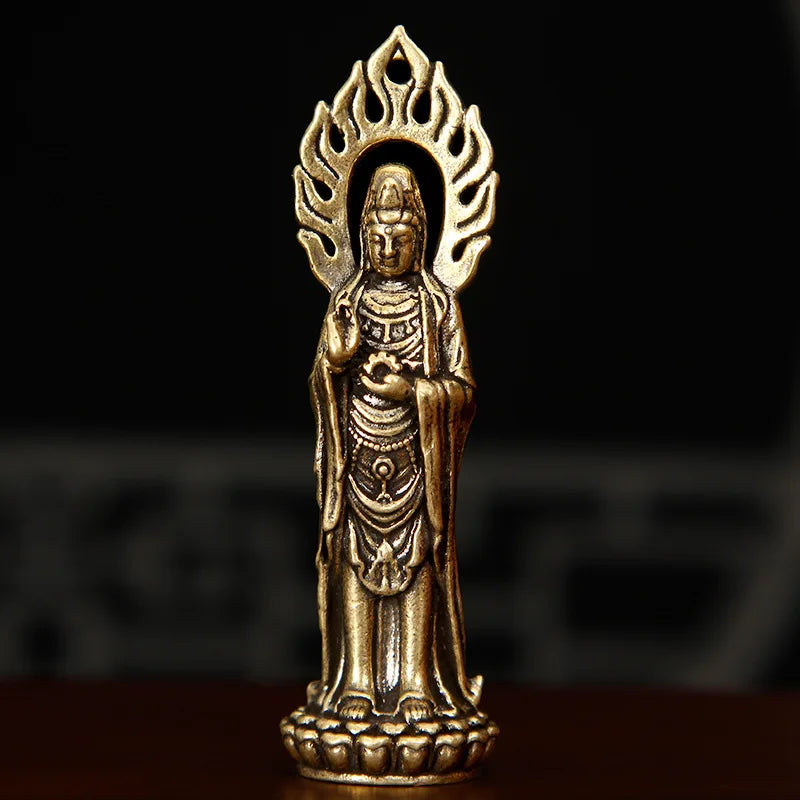statue religieuse dorée détaillée motif traditionnel classique base fleur lotus