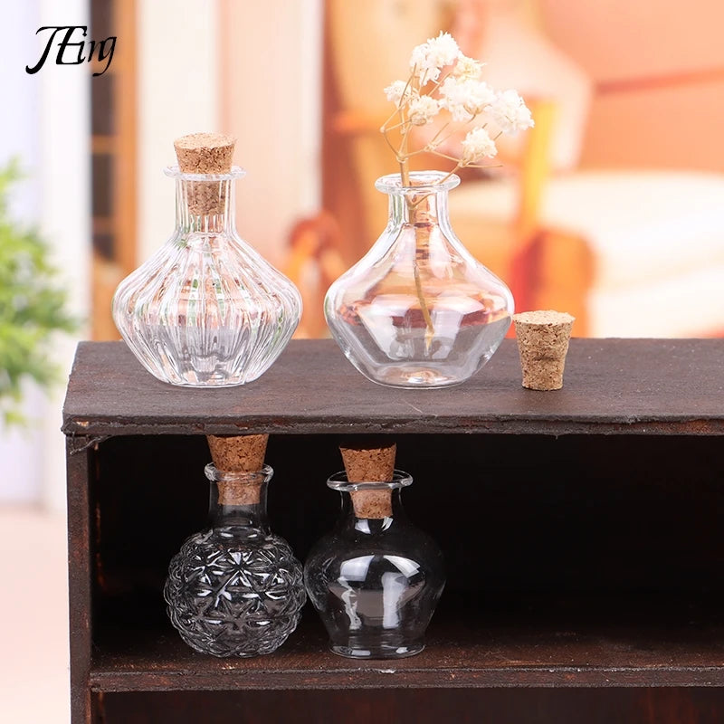 miniature flacon verre transparent bouchon liège vase fleurs maison poupée décoration vintage élégant