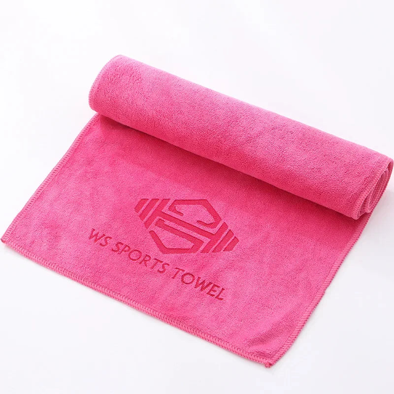 serviette sport microfibre absorption rapide vert bleu violet gris roseWSCS