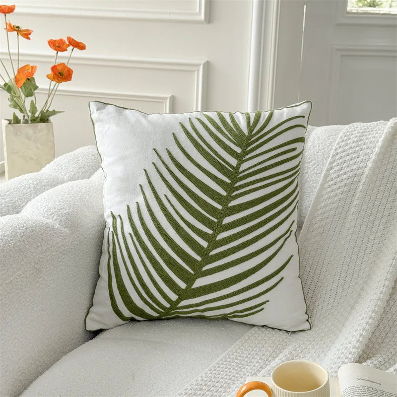 coussin carré 45x45 cm brodé feuille verte moderne décoration printanière