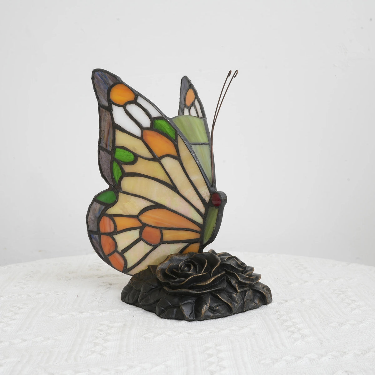 lampe poser tiffany multicolore papillon floral base opaque moderne chambre maison