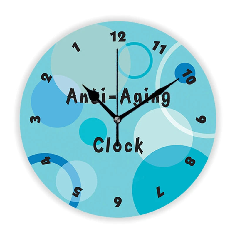 Détail de l'affichage anti-horaire de l'horloge murale