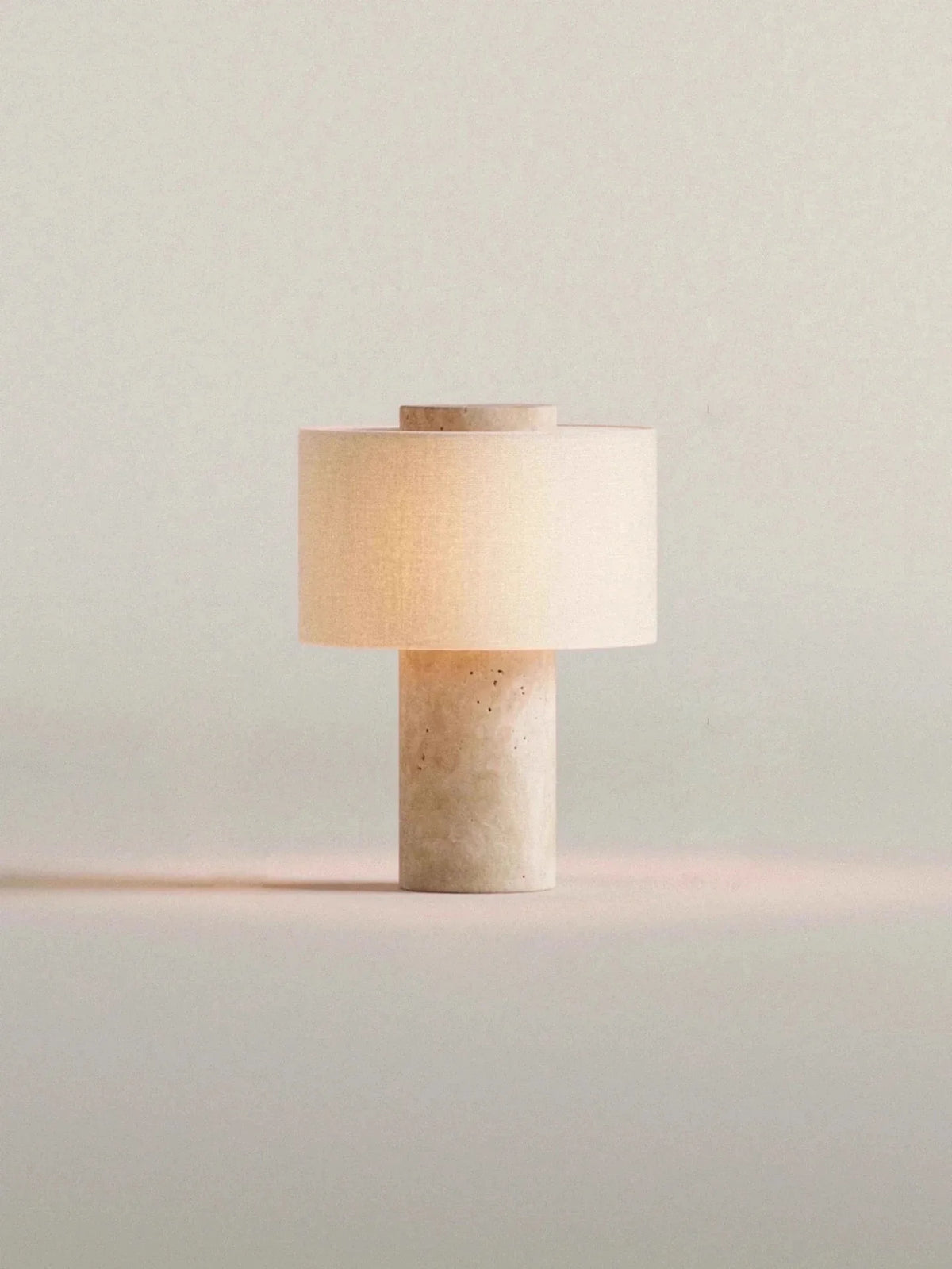 lampe table moderne marbrée rechargeable abat jour textile éclairage tactile variante intensité