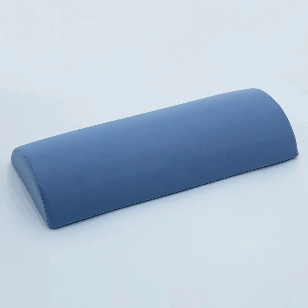 coussin lombaire mousse mémoire forme col bleu rose gris velours contemporain