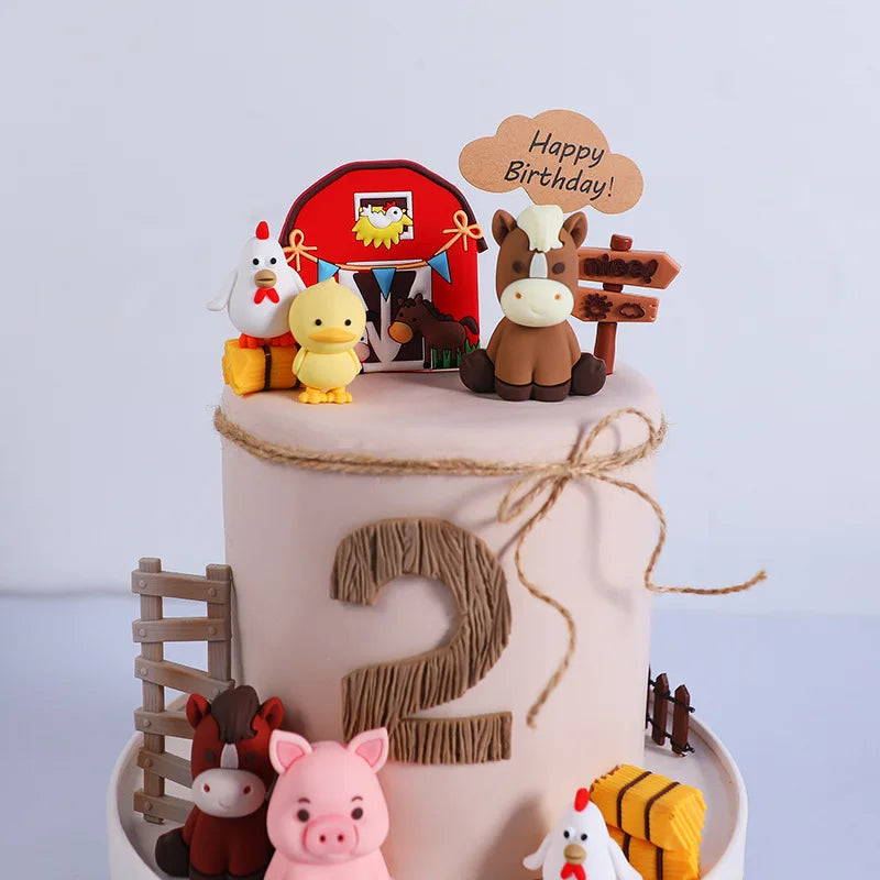 figurine animaux ferme decoration gateau anniversaire enfant poule cochon vache cheval tracteur grange decor