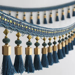 ruban brodé pompons rouge doré classique élégant blanc marron gris décoration artisanal bricolage