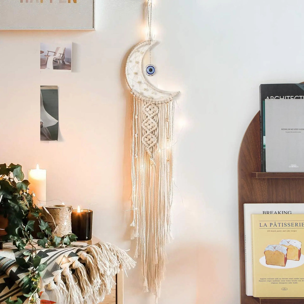 tapisserie macramé boho pompons franges beige clair tissé main décoration murale artisanal