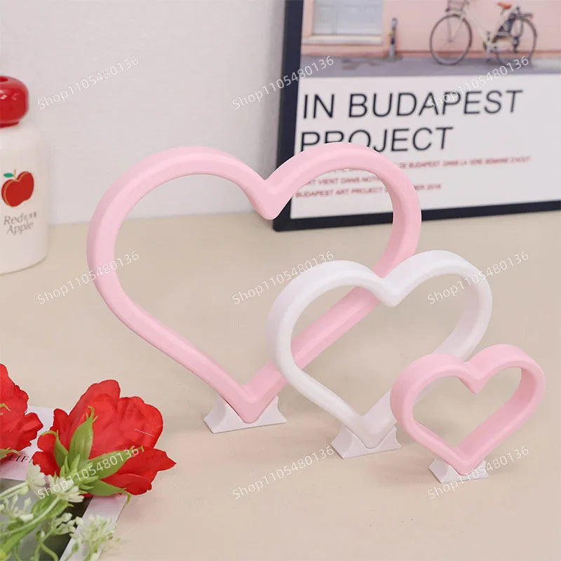 décoration murale cœur rouge blanc moderne minimaliste romantique adhésif