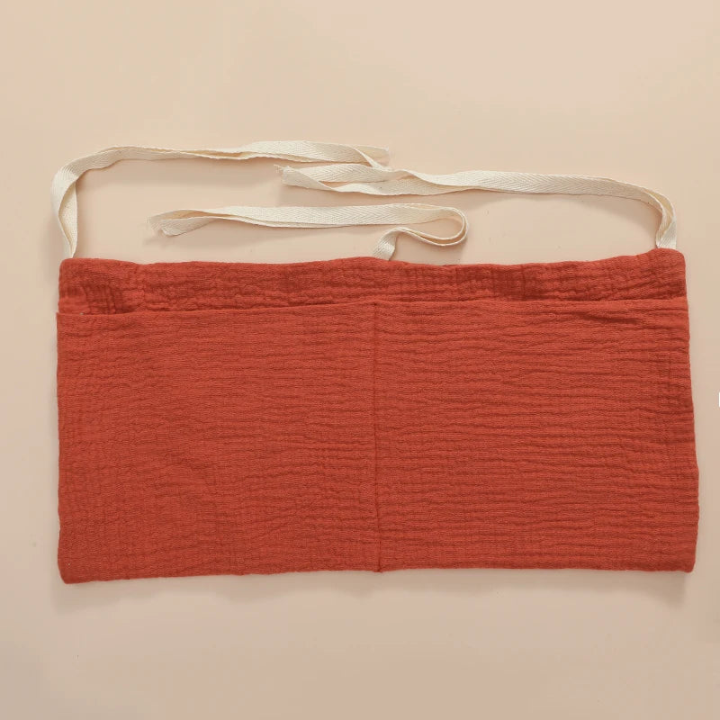 sac rangement lit bébé coton coeurs dorés gris simple double poche fixation ruban