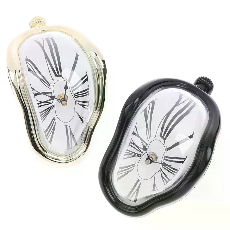horloges murales surréalistes dali or noir argent chiffres romains aiguilles forme organique transparentes salon