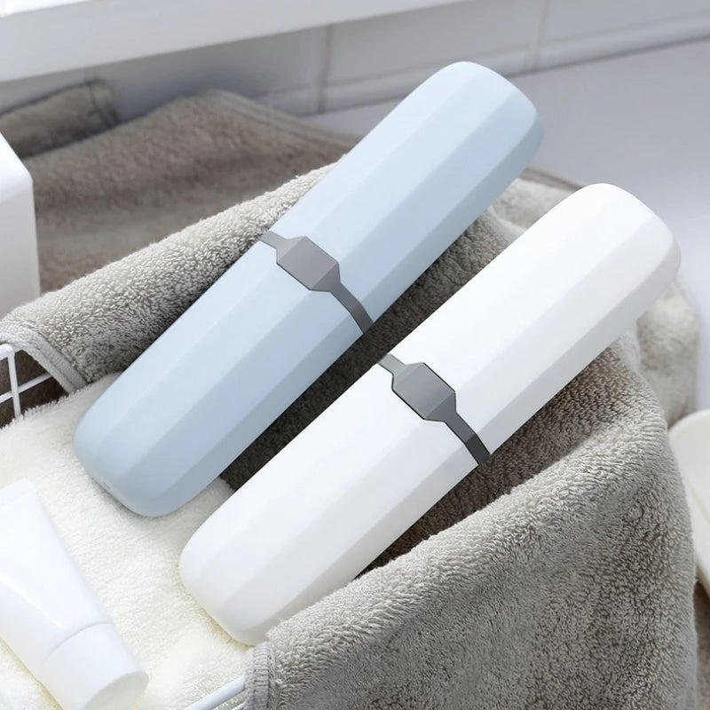 organiseur brosse dents réutilisable étui clip moderne gris blanc bleu clair texture mat portable