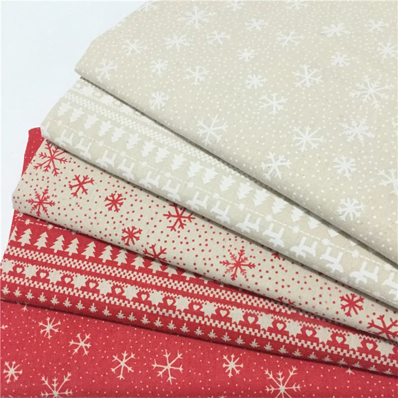 tissu flocons neige motifs noël beige rouge résistance abrasion 145cm largeur bricolage noël traditionnel