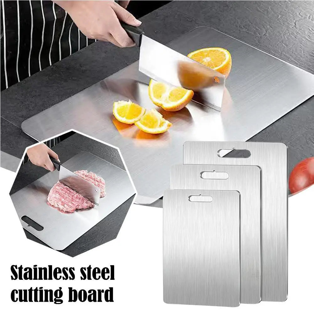 planche découper rectangulaire argentée lisse poignées intégrées utilitaire cuisine découpe fruits viande environnementALE