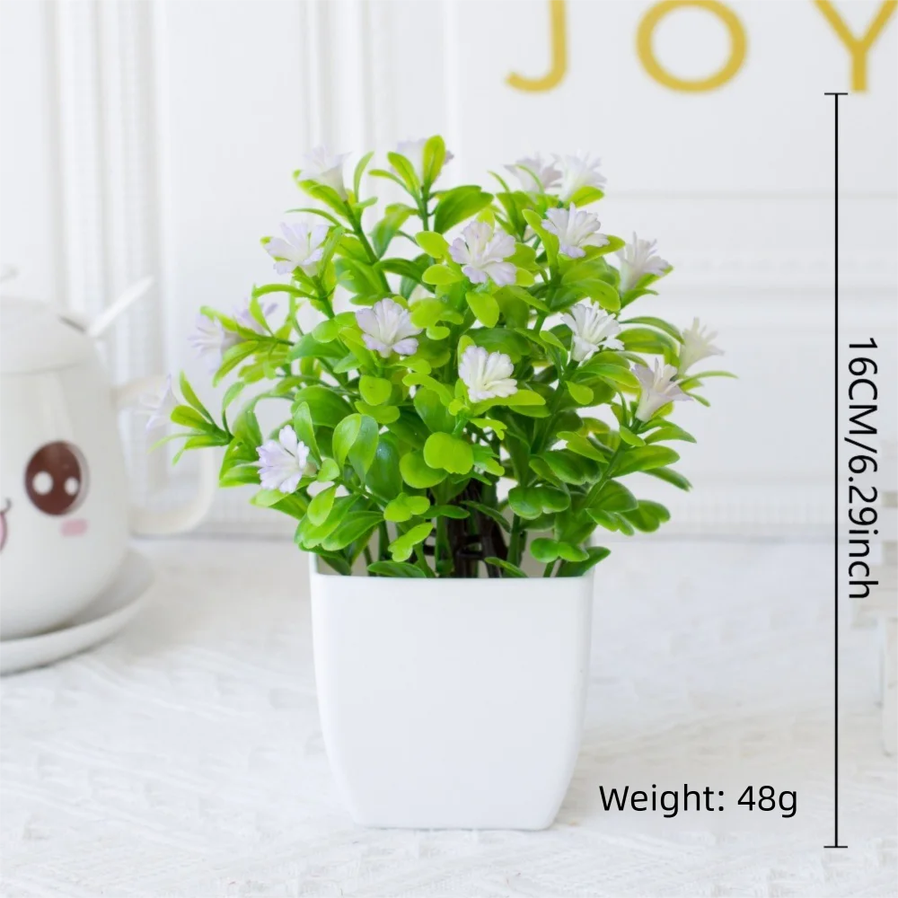 décoration extérieure plante artificielle moderne pot carré blanc branches feuilles vertes fleurs violettes minimalisteextérieur
