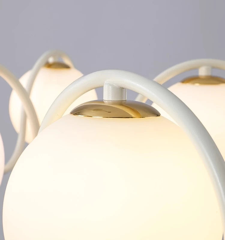 suspension lumineuse rouge moderne sphères translucides scandinave spiral métal opaque led