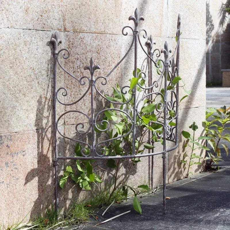 grille jardin art nouveau ornements floraux fer gris facilement assembléeporte cloture partition fleuriematériel naturel